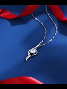 Dây chuyền nữ kim cương Moissanite 05 Carat Caterina Diamond Clavicle ChainNecklace DN043WH