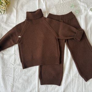 Bộ Áo Quần Cổ Cao Bền Ấm Cho Trẻ Em
