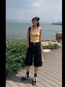 กางเกงยีนส์ กางเกงยีนส์7ส่วน ฟอกน้ำ กระเป๋าข้าง เเมชท์ง่าย(วัสดุไม่มีความยืดหยุ่น)