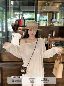 Embroidered Slanted Collar Off-shoulder Casual Sunscreen T-shirt