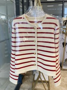 Áo Len Cardigan Ngắn Kẻ Sọc Thời Trang Cổ Tròn Tay Dài Dáng Ôm Có Nút Cài Chất Liệu Lông Cừu Cổ Điển Đa Năng Đầu Thu Mới Về