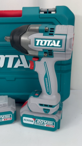 TOTAL – Máy siết buloong dùng pin Lithium 20v (TIWLI2085). Động cơ không chổi than. Mô-men xoắn: 850Nm