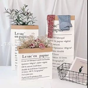 Túi Giấy Kraft Dùng Làm Phụ Kiện Chụp Ảnh Phong Cách Bắc Âu chụp ảnh sản phẩm.