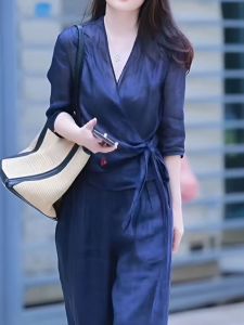 ฤดูร้อน ผ้าฝ้าย ผ้าลินิน เสื้อวินเทจขากว้าง กางเกง ชิ้นเดียว ผู้หญิง ผ้าลินินระดับไฮเอนด์ขนาดใหญ่ ผ้าลินิน ลำลอง สไตล์การเดินทาง