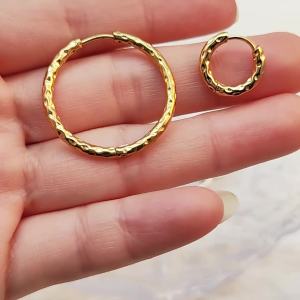 Lokaer Waterproof 316L Stainless Steel Geometric Huggie Hoop Earrings 18K Gold Plated Charm Fashion Jewelry For Women E24114