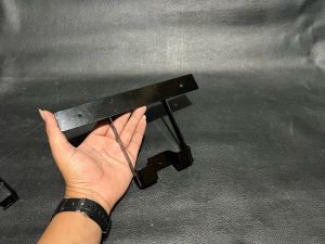 Breket brecket dudukan plat no nomor depan vespa Exclusive 2 exc2 pxe tebal tidak getar presisi setara danmotor las titik bagus untuk px pxe yang hidung ada lobangnya murah grosir eceran