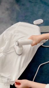 Bàn là du lịch hơi nước Jenniferoom Plus Korea nhỏ gọn dễ dàng mang đi công tác du lịch