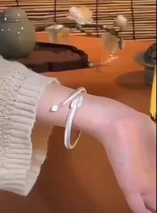 2024 Shenlong Swinging Tail 999 Pure Silver Bracelet Chinese Style Versatile for Men and Women Couples Adjustable Opening Bracelet Wholesale of Handicraft Accessories