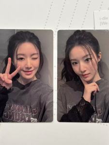 Mini Album IDLE8th Trở Về Váy Đỏ Của Lệ Huy G Version I Version Card Little Card Trang Trí Phim Hài Hước Trò Chơi