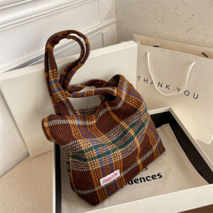 กระเป๋าผ้าใบกำมะหยี่เนื้อเนียนเนียนสไตล์เกาหลีสำหรับฤดูร้อน กระเป๋าสะพายไหล่ข้างเดียวสำหรับผู้หญิง กระเป๋าถือแบบลำลองขนาดกลาง กระเป๋าถือแบบอเนกประสงค์