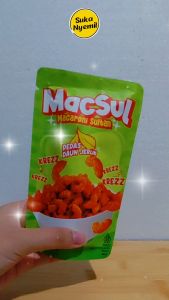SUKA NYEMIL - Macaroni Sultan Rasa Keju (50 gram) Jajanan Viral Renyah Gurih Cemilan Kekinian Snack Keluarga Indonesia