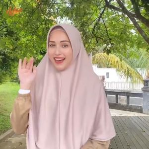 Jilbab Instan Kaos Nafisa ASHA PREMIUM & Hijab Instan Bergo