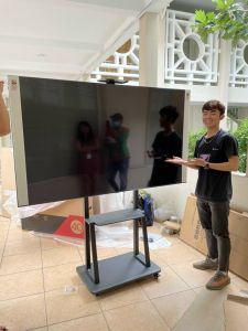 Giá Treo Tivi Di Động 1700 Từ 32 - 43 - 50 - 55 - 65 - 70 Inch Kệ Treo Tivi Có Bánh Xe Di Chuyển - Ưu Việt Hơn NB AVA1500