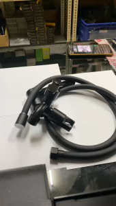 paket shower bidet closet selang PVC set kran cabang + gantungan shower kait KJS chrome / hitam black