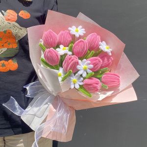 Finished Twisted Rod Tulip Bouquet for Girlfriend Mother Valentines Day Adult Gift High School Graduate Birthday Best Friend Photography