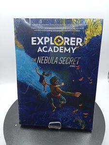 Explorer Academy The Nebula Secret (Book 1) by Trudi Trueit [Paperback]