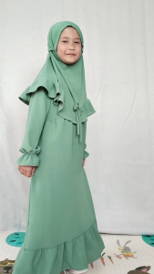 Gamis Anak Terbaru Hafifa Set Hijab Crinkle Airflow 2-10 Tahun real pict