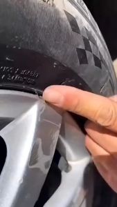 Keo Vá Lốp Vá Săm Sửa Vết Nứt Lốp Cho Xe Máy ÔTô ( 30ml )