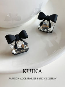 kuina | Black Bow Crystal Earrings Silver Pin