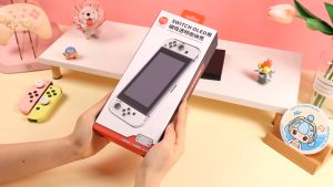 Hộp cứng trong suốt IINE đựng máy đóng mở bằng nam châm từ tính cho Nintendo Switch Oled / Switch 1