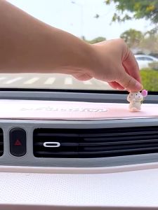 [New Arrivlas] Thỏ Để Taplo Xe Ô Tô  Bàn Làm Việc  Văn Phòng - Phụ Kiện Trang Trí - New 2025