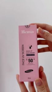 HELUMEI 50ml Kem Chống Nắng SPF50+ tác dụng dưỡng trắng nâng tone thấm mướt nhanh mịn màng