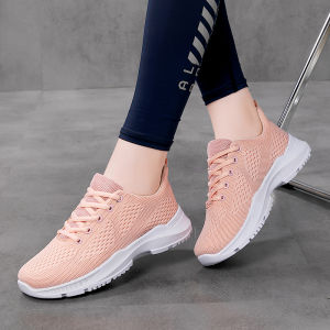 Breathable Four Season Soft Sole Dance Shoes Medium Heel