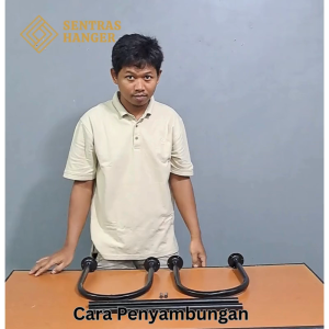 Gantungan Baju 4 kaki tempel dinding Warna Hitam dan Gold