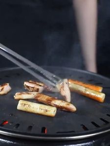 Stainless Steel Barbecue Clip Buffet Strawberry Clip Steak Tongs Kitchen Cooking Tools Accessories 24/28CM Non-Slip Barbecue Clip