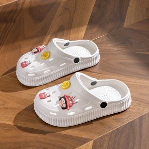 รองเท้าแตะโฟมกันน้ําสําหรับผู้ชายและผู้หญิงใหม่ 24 ปีสไตล์กลางแจ้งขนาดใหญ่หัว Casual Medical Nursing รองเท้าส้นแบน