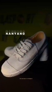 100% GRATIS ONGKIR Sepatu Takraw Nanyang Original Thailand Warna Coklat Putih Hitam spesial promo