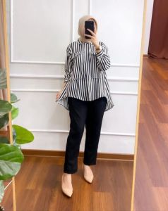 Atasan Kemeja Motif stripe Kantong dua
