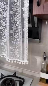 1pc Nordic Pastoral Lace White Small Short Curtain Fashion Flower Tulle Rural Half Curtains for Doors or Windows