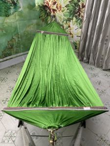 Võng lưới size lớn 2 lớp  dài 2m3 ngang 1m4  cán thép 58cm  . Võng - Dây Dù Mỹ Nhi