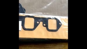 ประเก็นไอดีไอเสีย NISSAN TD25 / BDI ฝาแดง นิสสัน ยี่ห้อ SKL / manifold in-ex / ปะเก็นไอดีไอเสีย/GNK