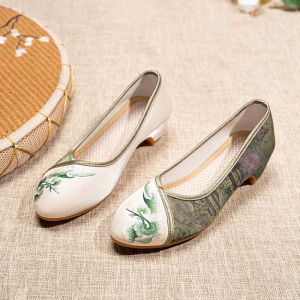 SHIPAILUO | Embroidered Velvet High Heels For Women Simple Elegance Small Size Floral Shoes Matched With Cheongsam Round Toe Rubber Outsole