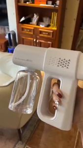 Nano Spray Electric UV / mesin Semprotan UV original Semprot Disinfeksi kuman bakteri virus Penyemprot Nano kabut Cahaya Biru Pensteril Elektronik Dalam Ruangan Pencegahan Epidemi Rumah Tangga