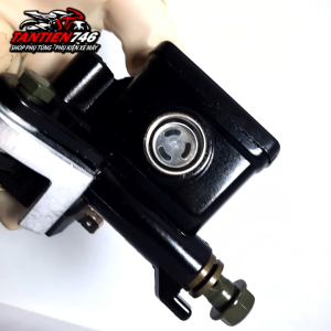 Cụm tay dầu thắng đĩa trên RS lắp Wave RS Wave Zx Future 1 Fu neo Wave nhỏ và nhiều dòng xe HD và TQ khác. Cụm bơm dầu tay thắng trên Taiwan