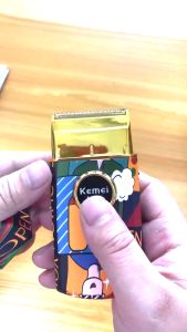 Kemei KM-RS7098 Graffiti Electric Shaver Professional Beard Trimmer Mini Electric Razor Beard Cutting Machine Men Graffiti USB Charging