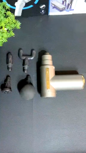 Alat pijat Massage Gun getar elektrik seluruh badan 4 in 1 / Massage Gun (Pistol pijat otot jaringan dalam) Garansi 1 tahun