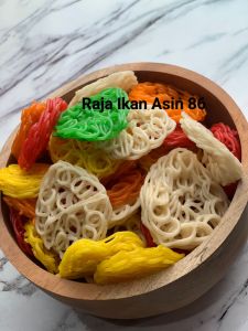 Kerupuk Ikan Merek Kuda Sejoli / Kerupuk Mawar Mini / Kerupuk Seblak / Kerupuk Mentah Bunga