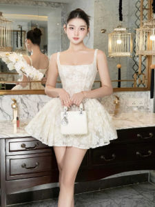 French Style Elegant Lace Straps Dress