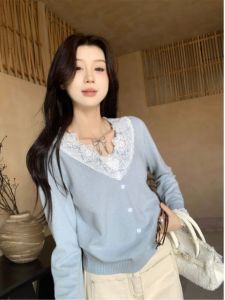 Elegant French V-Neck Long Sleeve Knitted Sweater: A Stylish & Comfortable Choice