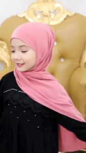 Kerudung Anak Perempuan - Pashmina Instan Anak Panjang 150x45 cm - Bahan Jersey Lembut Jatuh Adem - Jilbab Anak 2 sampai 10 tahun - Pasmina Hijab Anak - Others