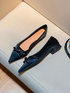 Elegant Pointed Toe Knot Flat Heels Womens 2025 New Soft Leather Versatile Comfortable Commuting Thick Heel Single Shoes
