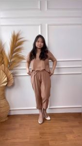 Mihar Store - Setelan Wanita Dewasa Atasan & Bawahan Polos Blouse Pendek & Celana Panjang 7/8 Bahan Linen