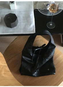 Spring Summer Large Capacity Tote Bag with Bow Knot Underarm Single Shoulder Bag Versatile Casual Style for Young Adults