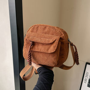 Retro Corduroy Shoulder Bag for Women Casual Japan Style Crossbody Bag with Zipper Closure and Plaid Pattern