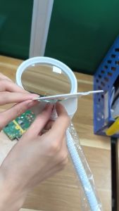 Kính lúp gắn bàn có đèn TERINO DE-7SW (phóng đại 8X và 15X Led màu trắng)