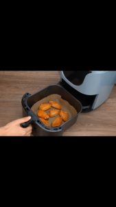 100 PCS Air Fryer Liner Sheet Disposable Air Fryer Paper Oil-proof Waterproof Non-Stick Parchment Square